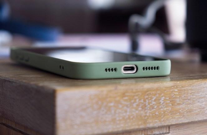 What Activities Work Better on Phones (And Which Don't)?