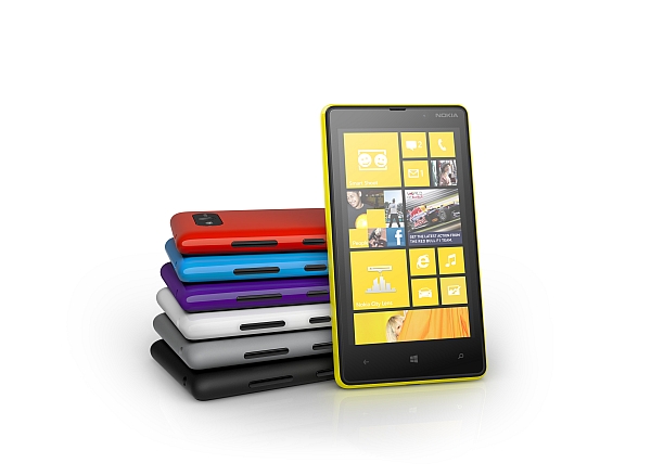 Nokia Lumia 820 - description and parameters