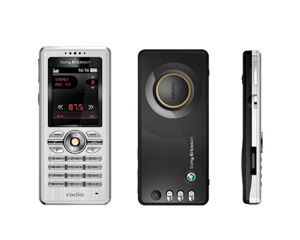 Sony Ericsson R300 Radio - description and parameters